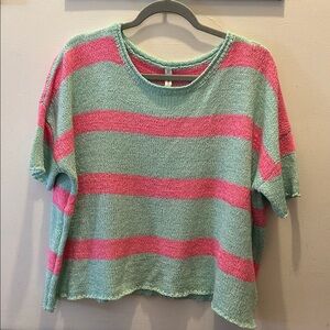 Soft green,pink sweater loose fitting. M